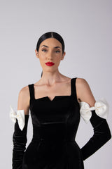 Black Velvet Square Neck with V-cut Mermaid Gown with Black Gloves