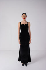 Black Velvet Square Neck with V-cut Mermaid Gown with Black Gloves