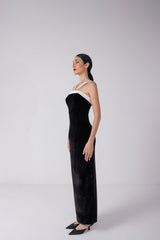 V-Neck Black Velvet and White Silk Gown with Black Gloves